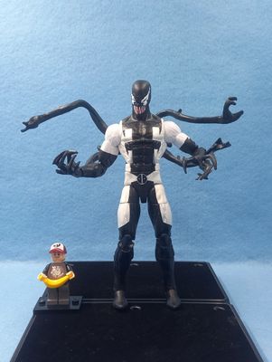 MARVEL LEGENDS DEADPOOL (BACK IN BLACK) (P/O)