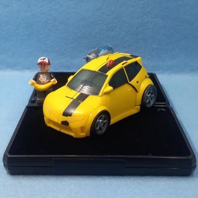 TRANSFORMERS BUMBLBEE (P/O)