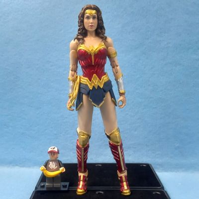 DC MULTIVERSE WONDER WOMAN (P/O)