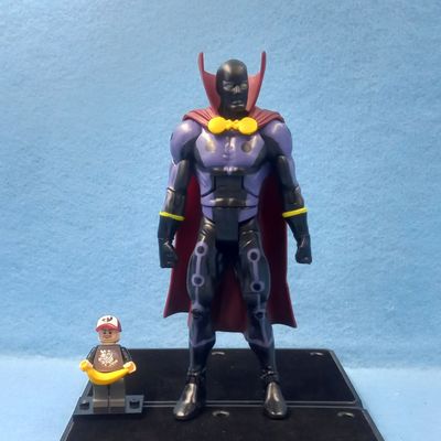 DC UNIVERSE CLASSICS DR.IMPOSSIBLE (P/O)