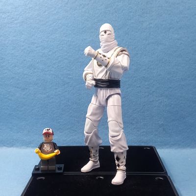 POWER RANGERS LIGHTNING COLLECTION NINJA WHITE RANGER (P/O)