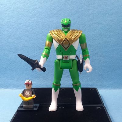 MIGHTY MORPHIN POWER RANGERS GREEN RANGER TOMMY  (P/O)