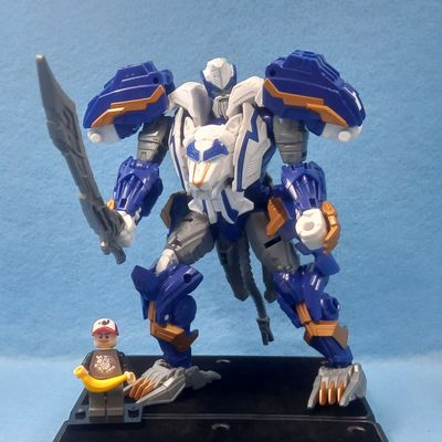 TRANSFORMERS THUNDERTRON (P/O)