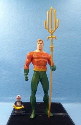 DC DIRECT AQUAMAN (P/O)