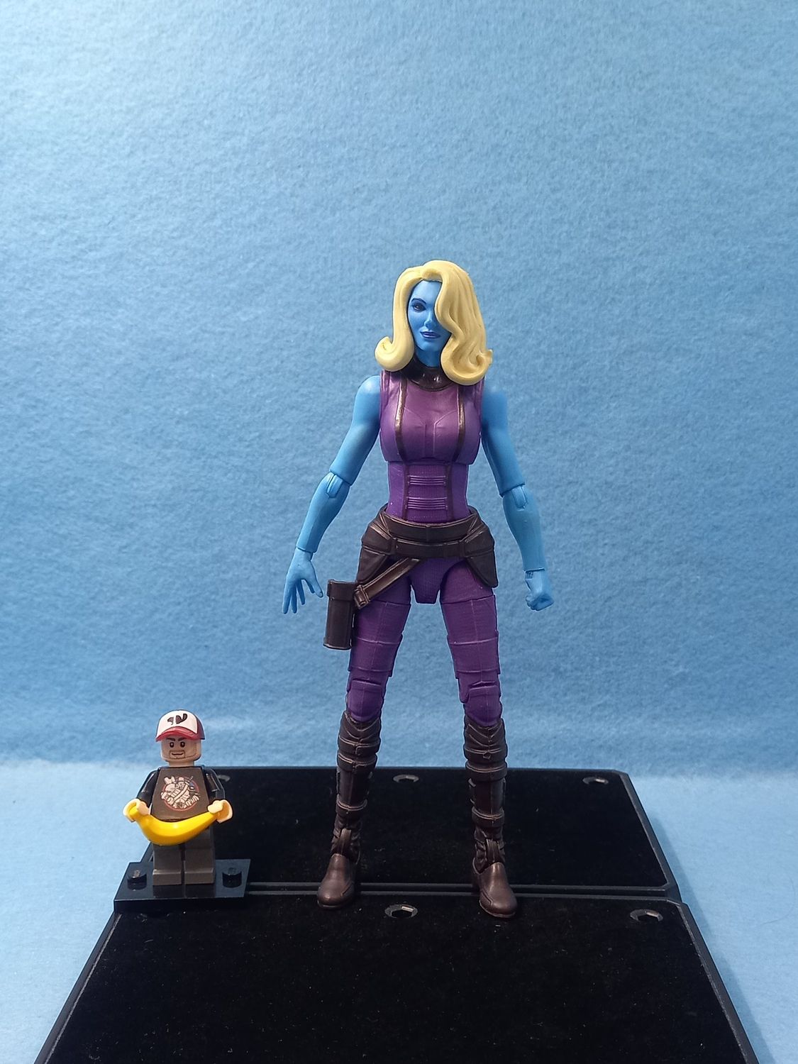 MARVEL LEGENDS NEBULA (P/O)