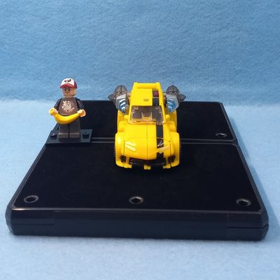 TRANSFORMERS BUMBLEBEE (P/O)