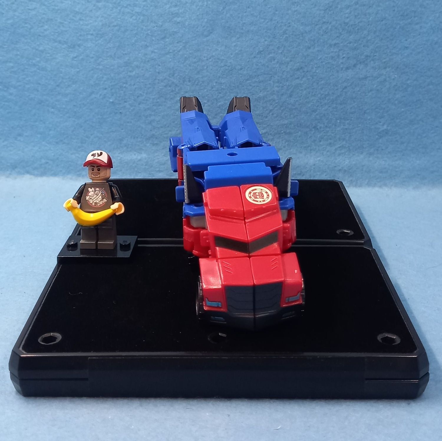 TRANSFORMERS OPTIMUS PRIME (P/O)