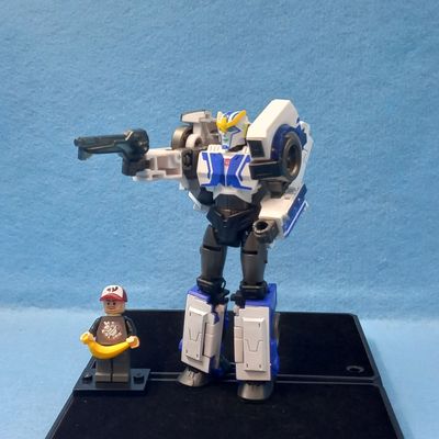 TRANSFORMERS STRONGARM (P/O)