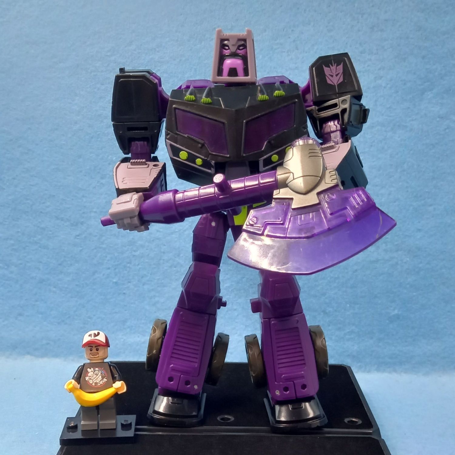 TRANSFORMERS MOTORMASTER (P/O)