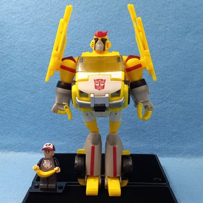 TRANSFORMERS RESCUE RATCHET (P/O)
