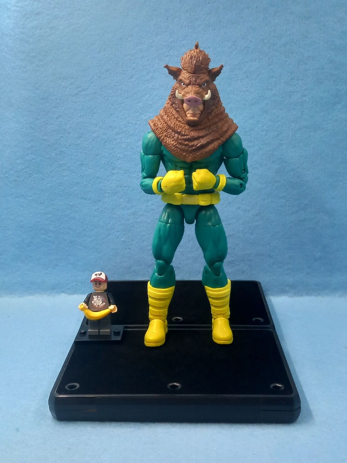 MARVEL LEGENDS RAZORBACK (P/O)