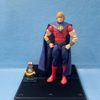 MARVEL LEGENDS QUASAR (P/O)