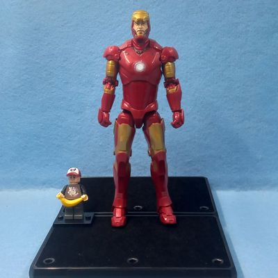 MARVEL LEGENDS IRON MAN III (P/O)