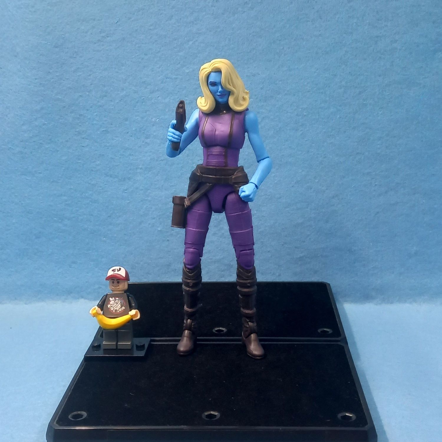 MARVEL LEGENDS NEBULA (P/O)