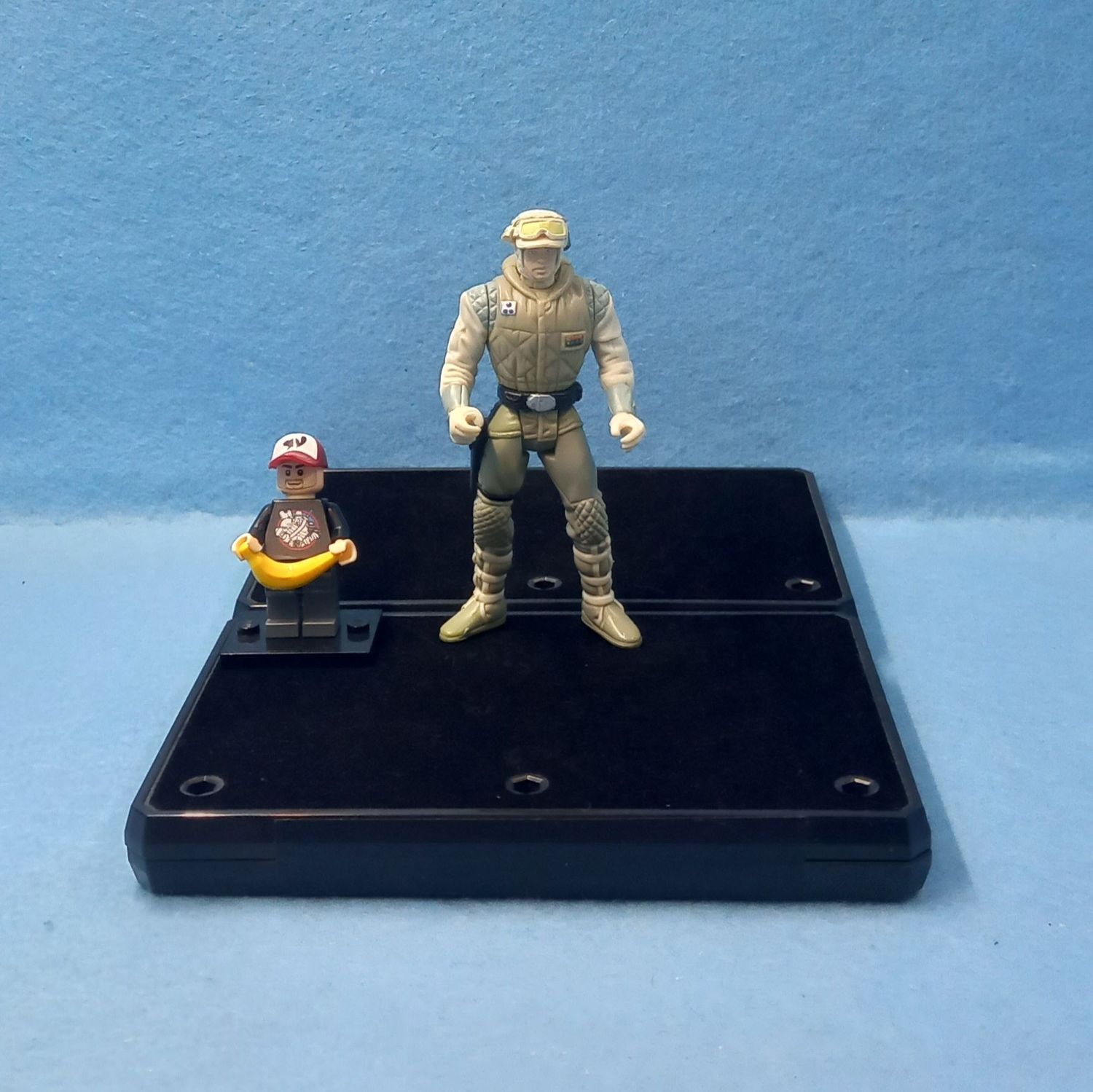 STAR WARS 3.75" LUKE SKYWALKER (P/O)