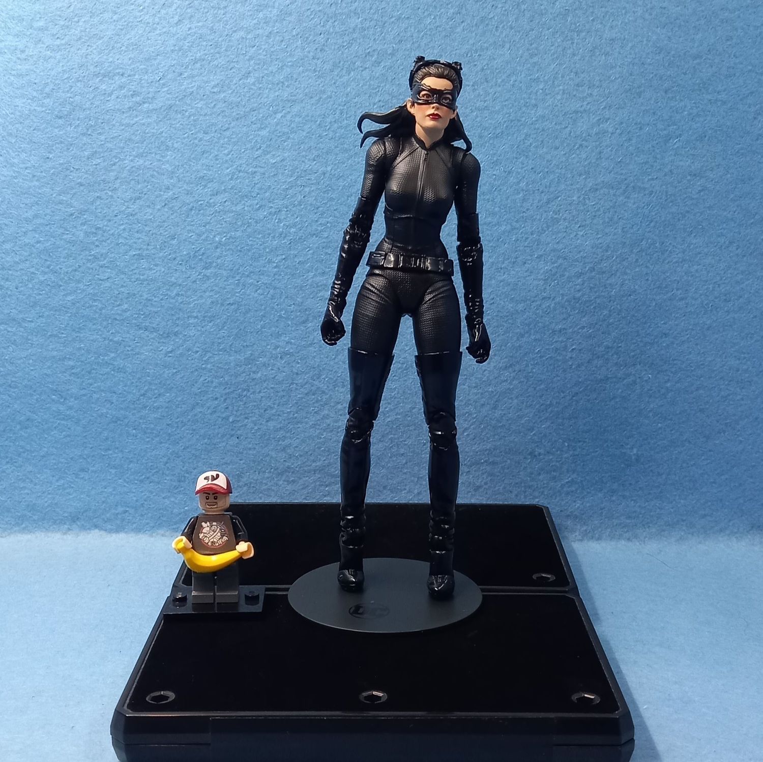 DC MULTIVERSE CATWOMAN (P/O)