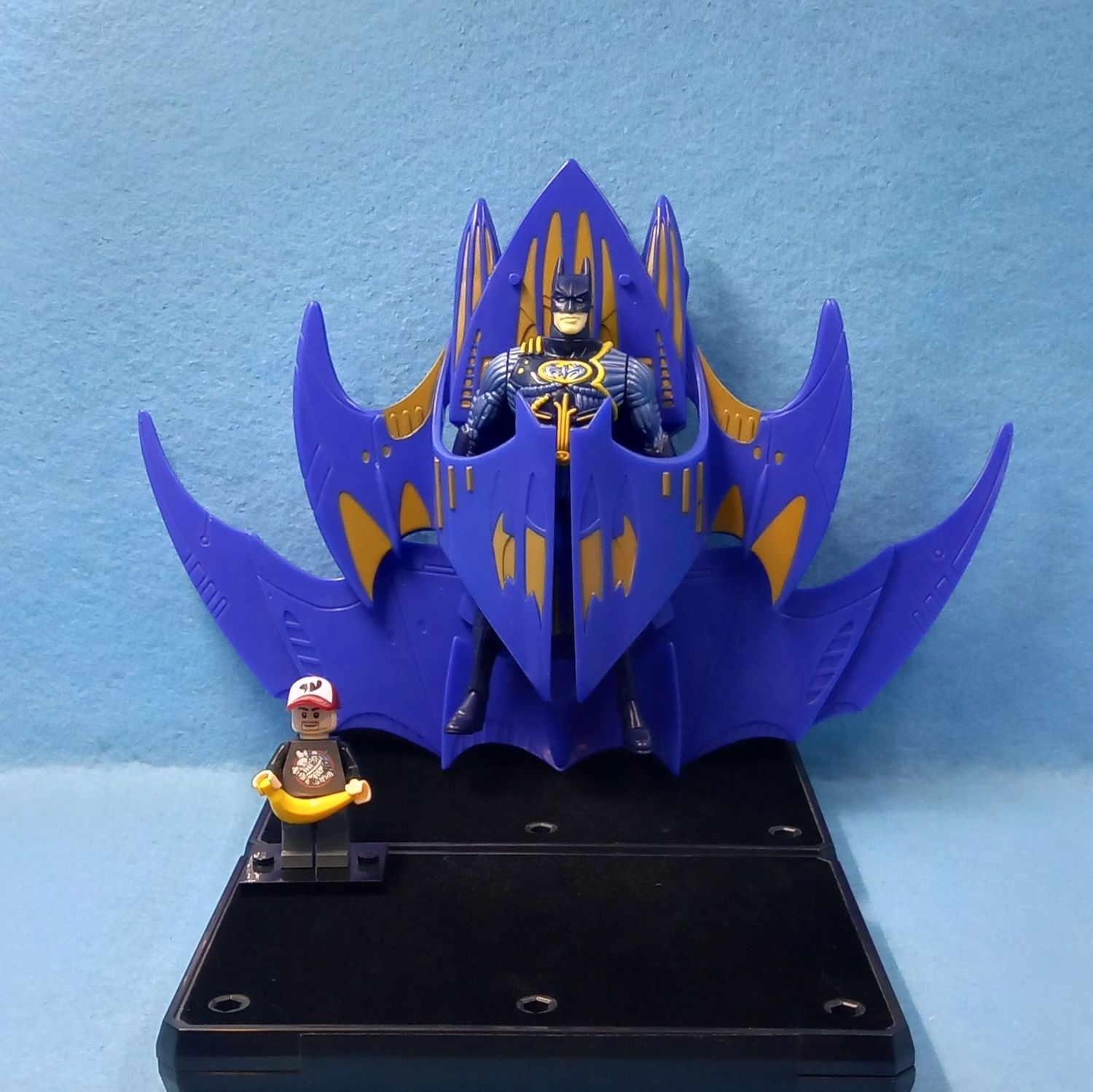 KENNER DC ROOFTOP PURSUIT BATMAN (P/O)