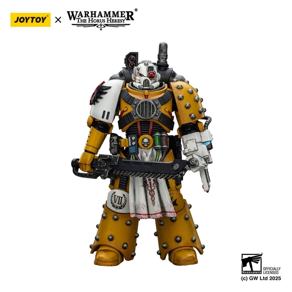 JOYTOY WARHAMMER 30K IMPERIAL FISTS LEGION APOTHECARY