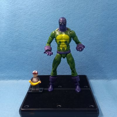 MARVEL LEGENDS PROWLER (P/O)