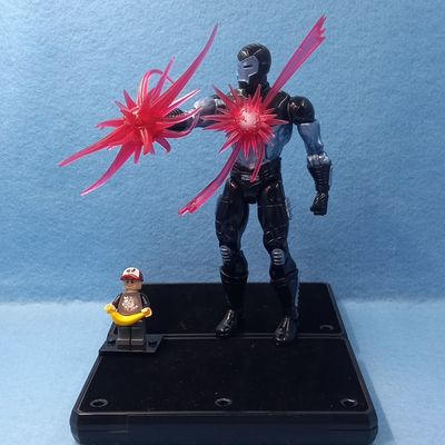 MARVEL LEGENDS WAR MACHINE (P/O)