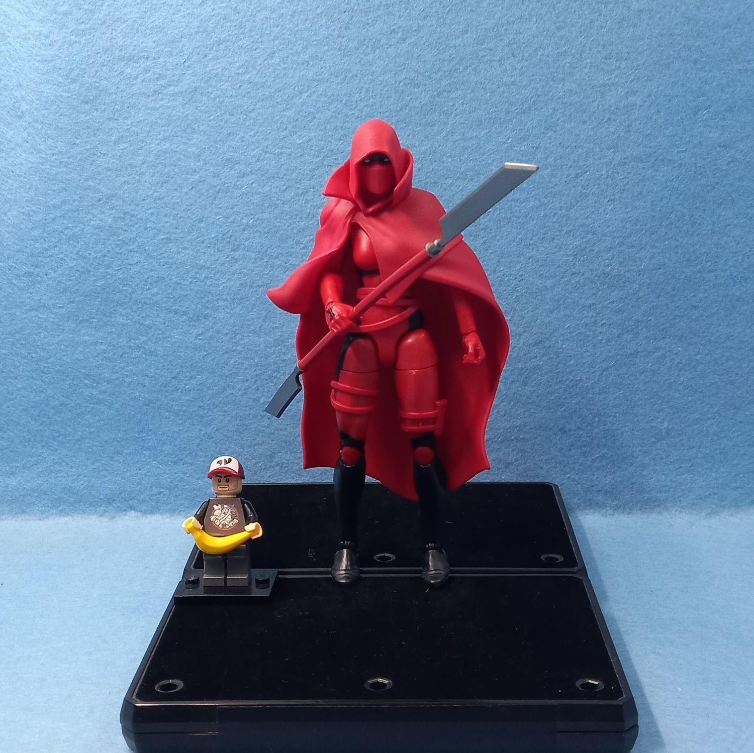 MARVEL LEGENDS RED WIDOW (P/O)