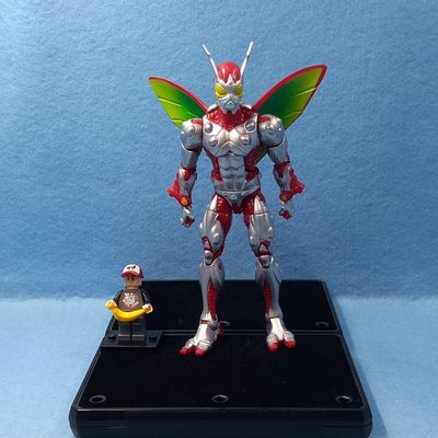 MARVEL LEGENDS BEETLE (P/O)