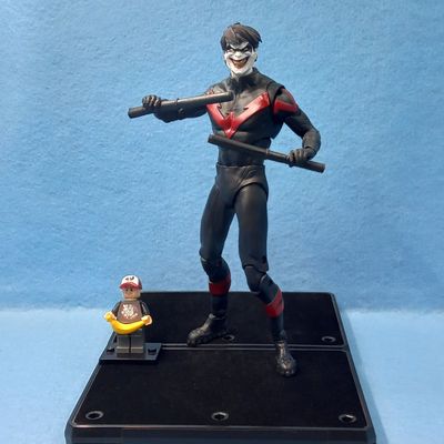 DC MULTIVERSE NIGHTWING (JOKER) (P/O)