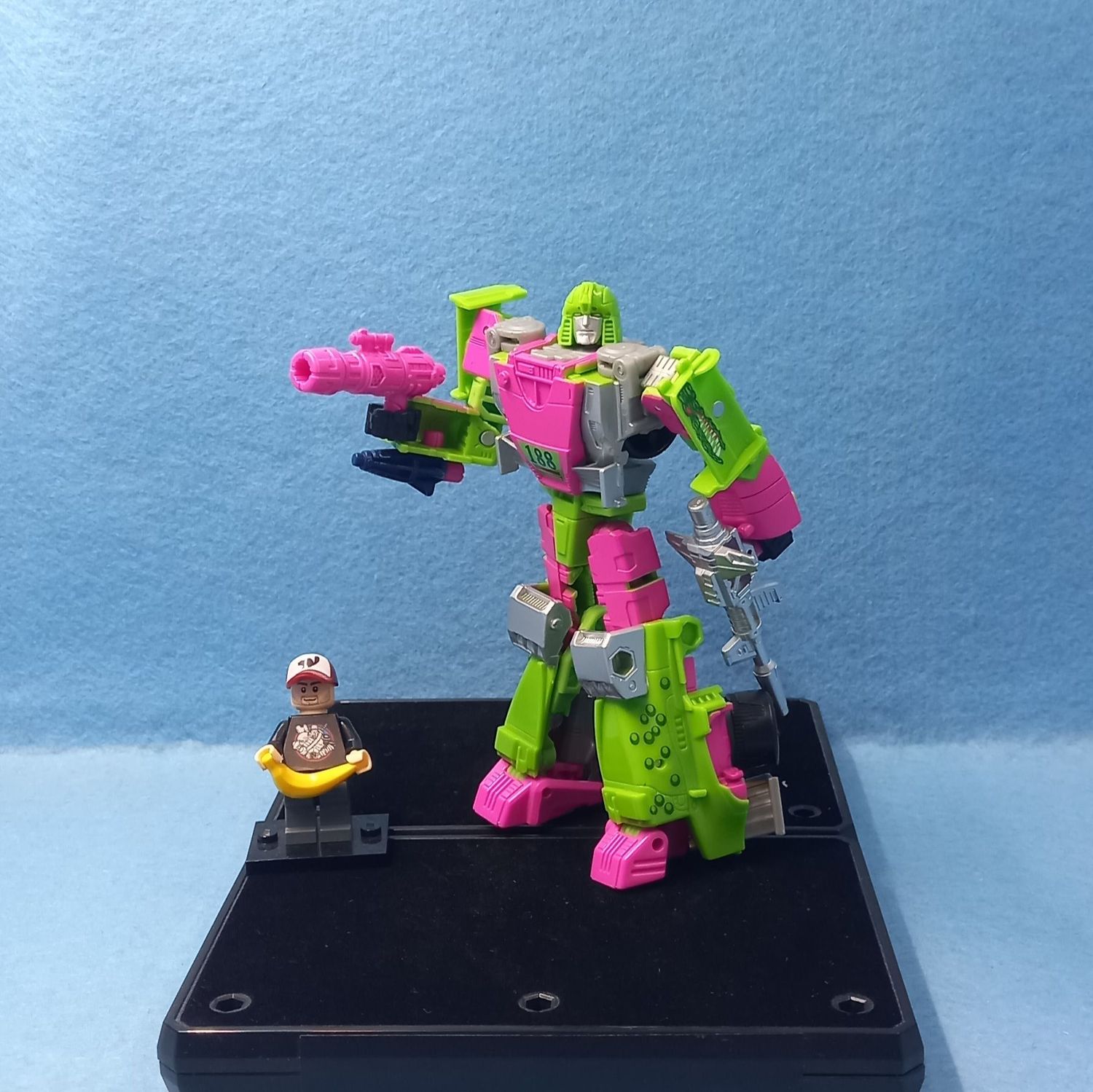 TRANSFORMERS MIRAGE (P/O)