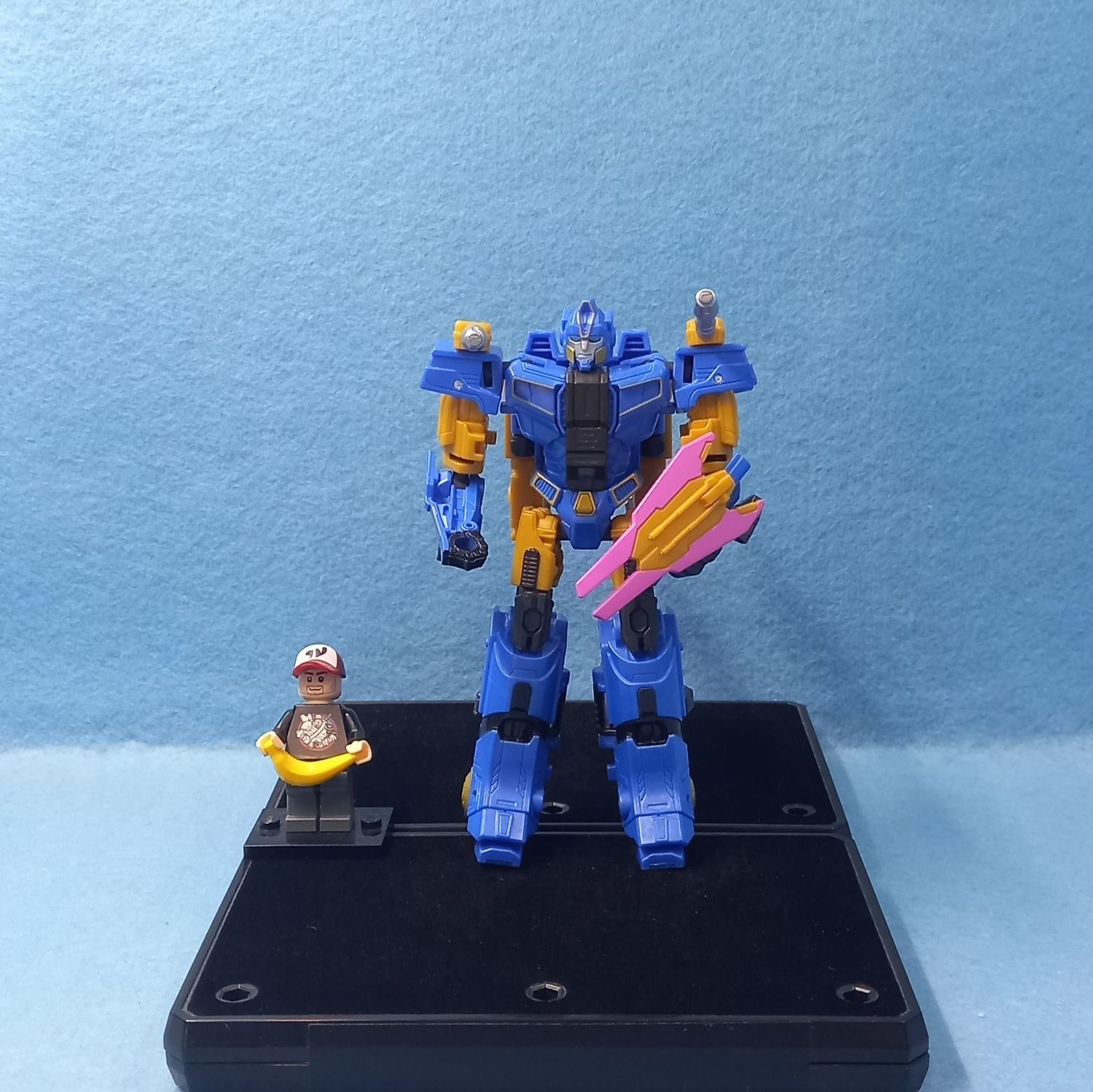 TRANSFORMERS SENTINEL PRIME (P/O)