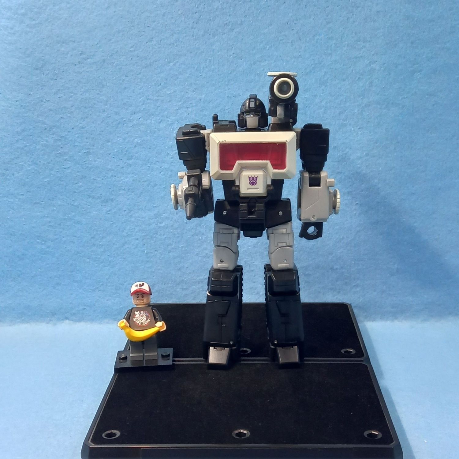 TRANSFORMERS MAGNIFICUS (P/O)