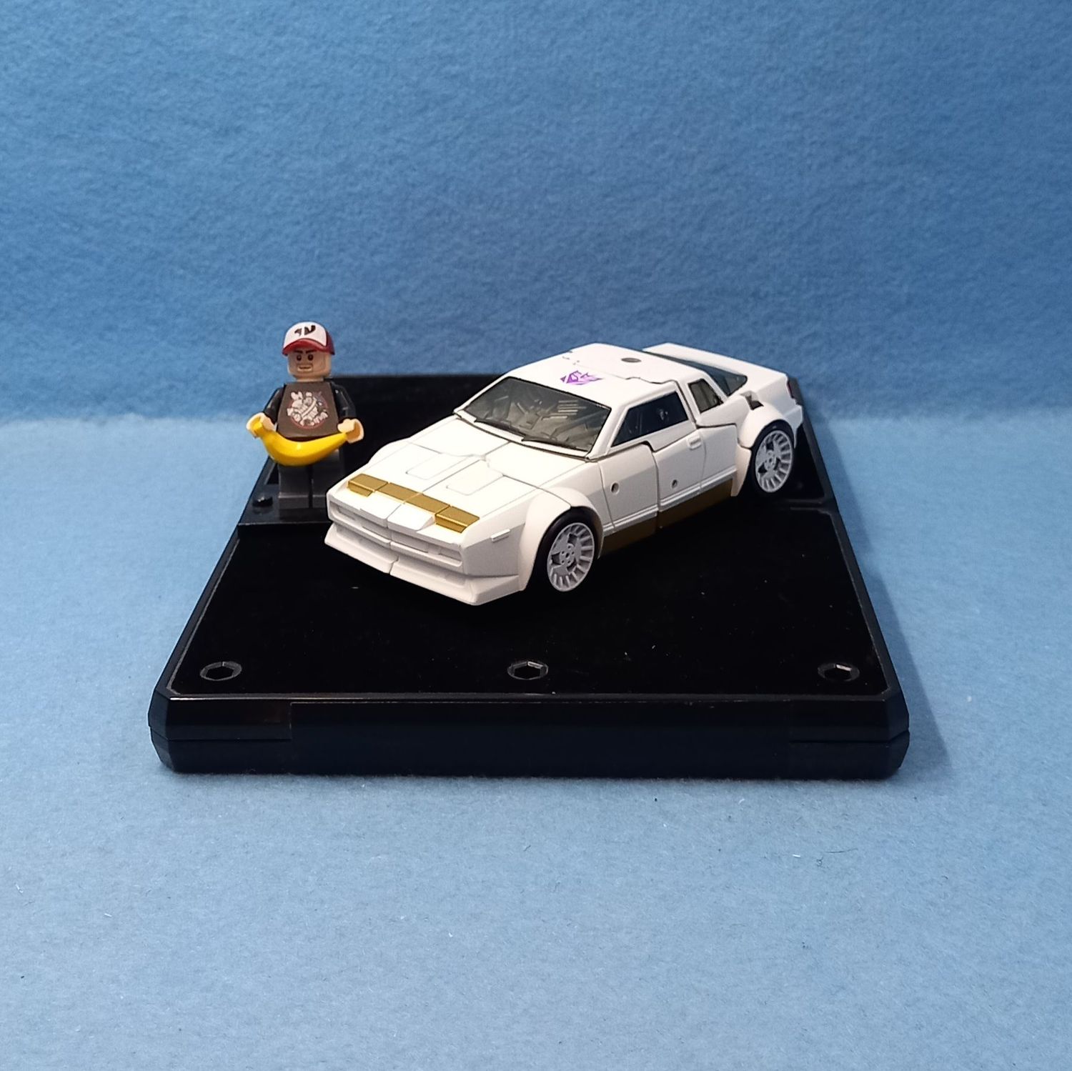 TRANSFORMERS RUNAMUCK (P/O)