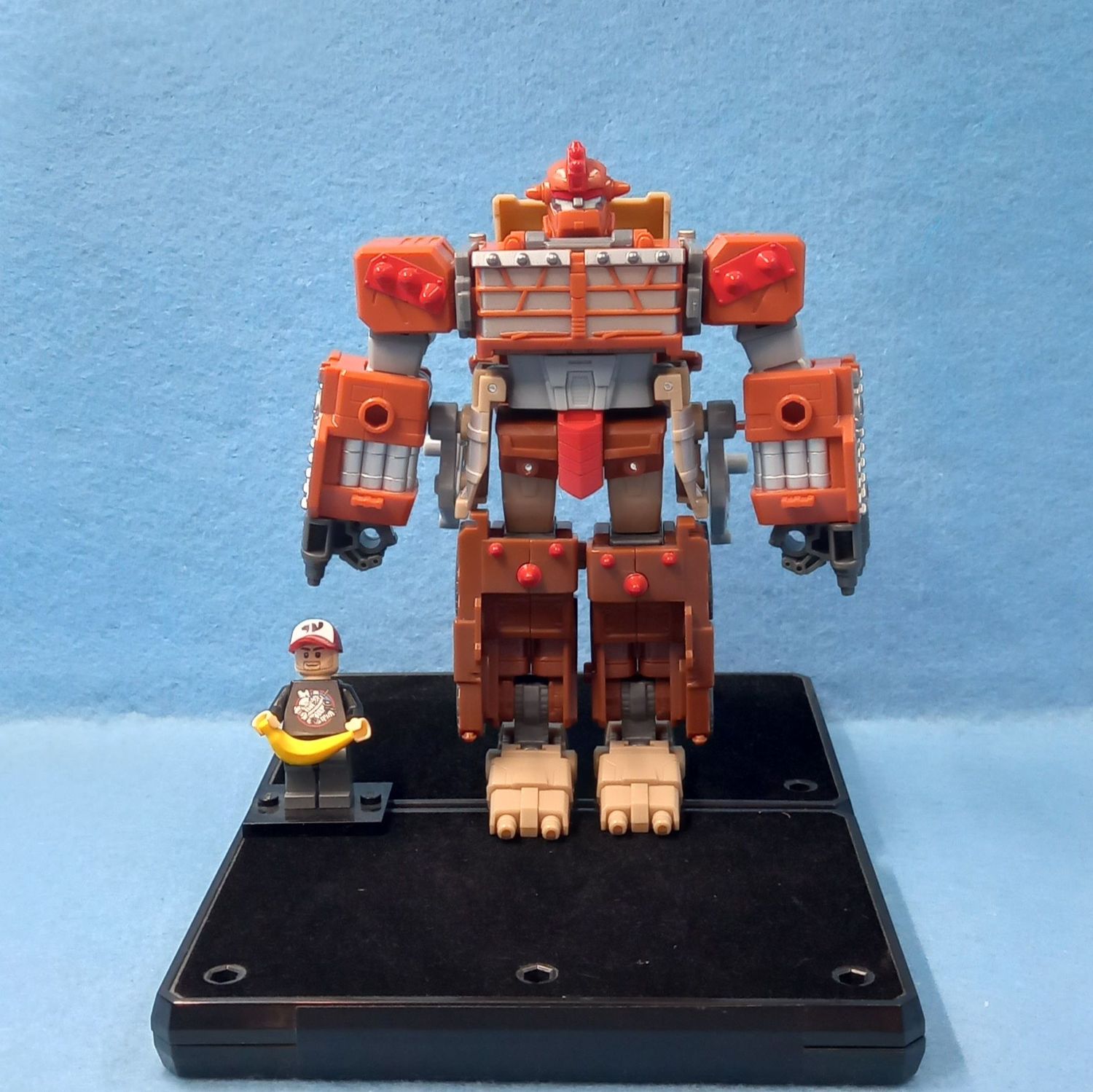 TRANSFORMERS TRASHMASTER (P/O)