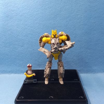 TRANSFORMERS NIGHTPROWLER (P/O)