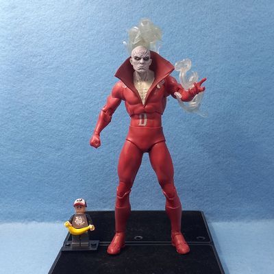 DC MULTIVERSE DEADMAN (P/O)