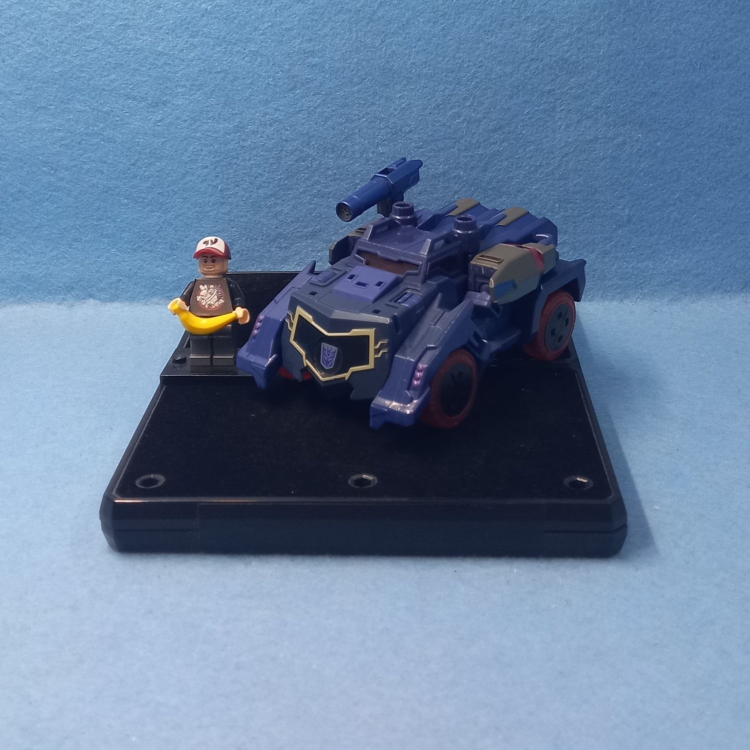 TRANSFORMERS SOUNDWAVE (P/O)