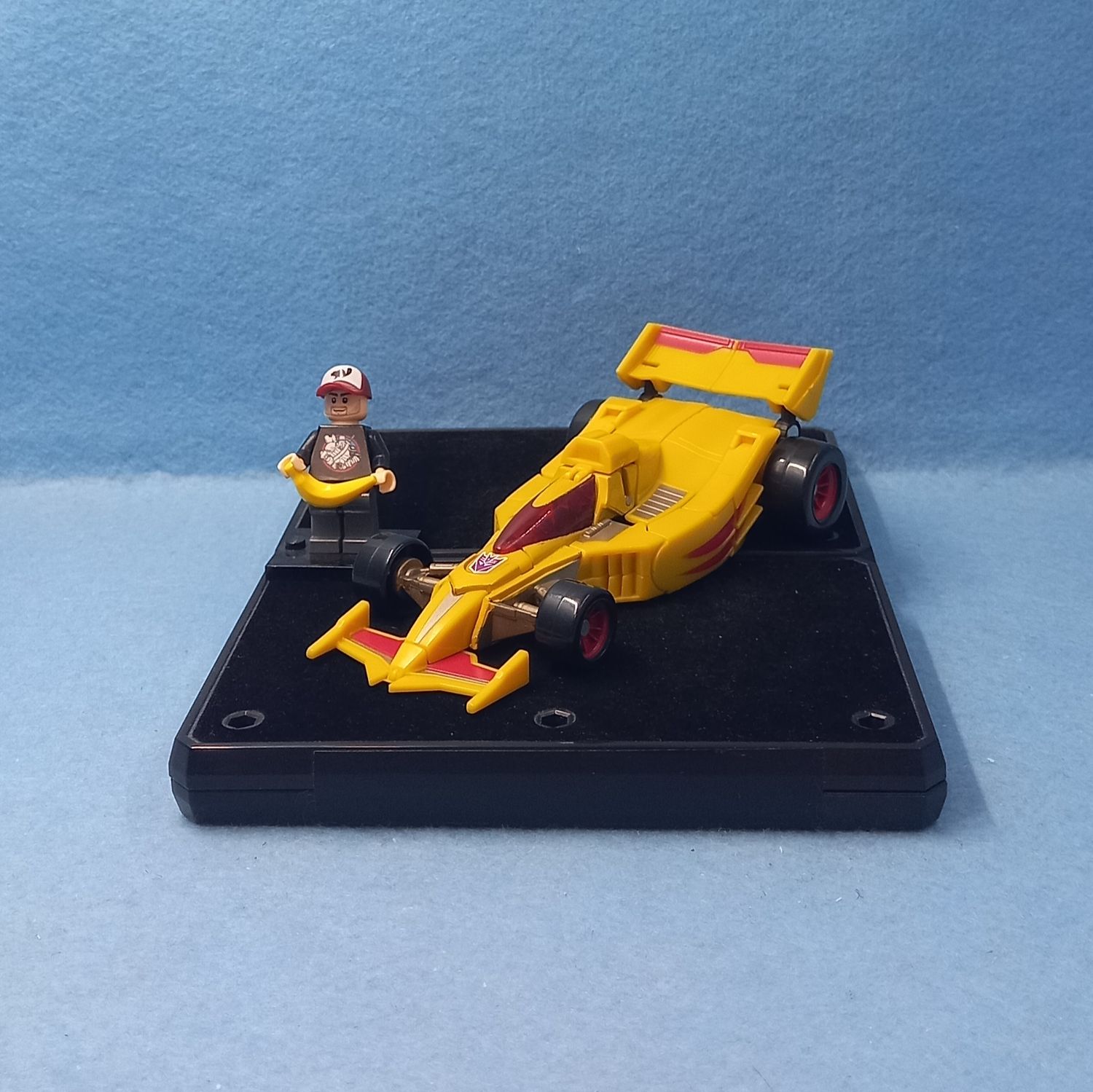 TRANSFORMERS DRAGSTRIP (P/O)