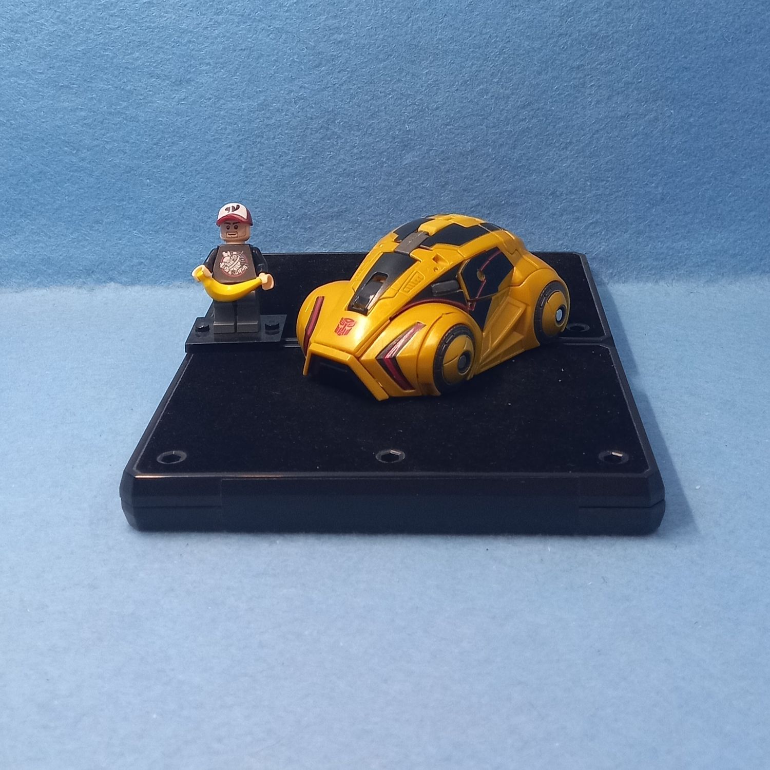 TRANSFORMERS BUMBLEBEE (GAMER EDITION) (P/O)