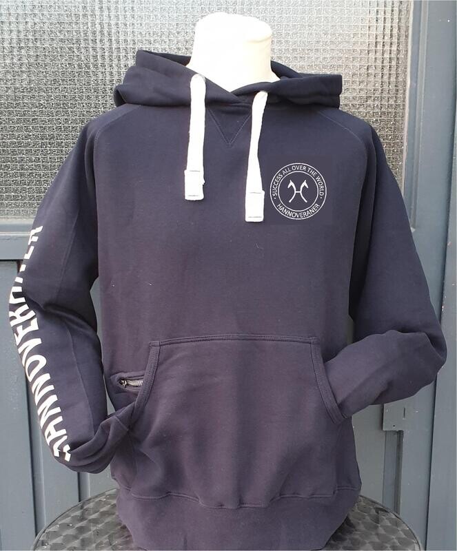 Herren Hooded Sweat
Herren Hooded Sweat
"HANNOVERANER"
