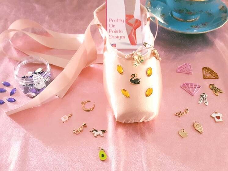 Pointe Party Decorator Kit 2 : ★ Pirouette Pair (2 Pointes)