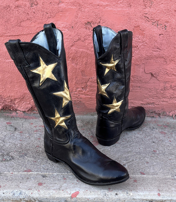 Black and Gold Star Cheerleader Ladies Boots Size Cloth Lining 7B closeout