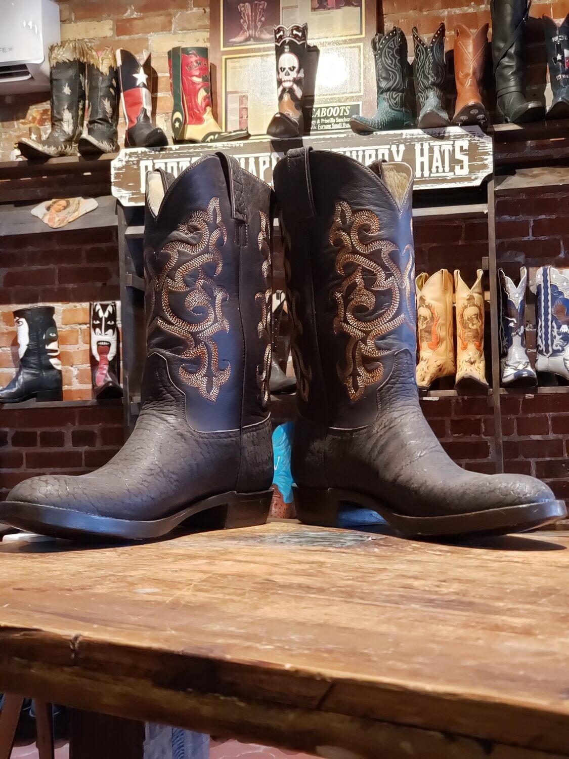 13 Mens Bullhide Cowboy Boots Closeout