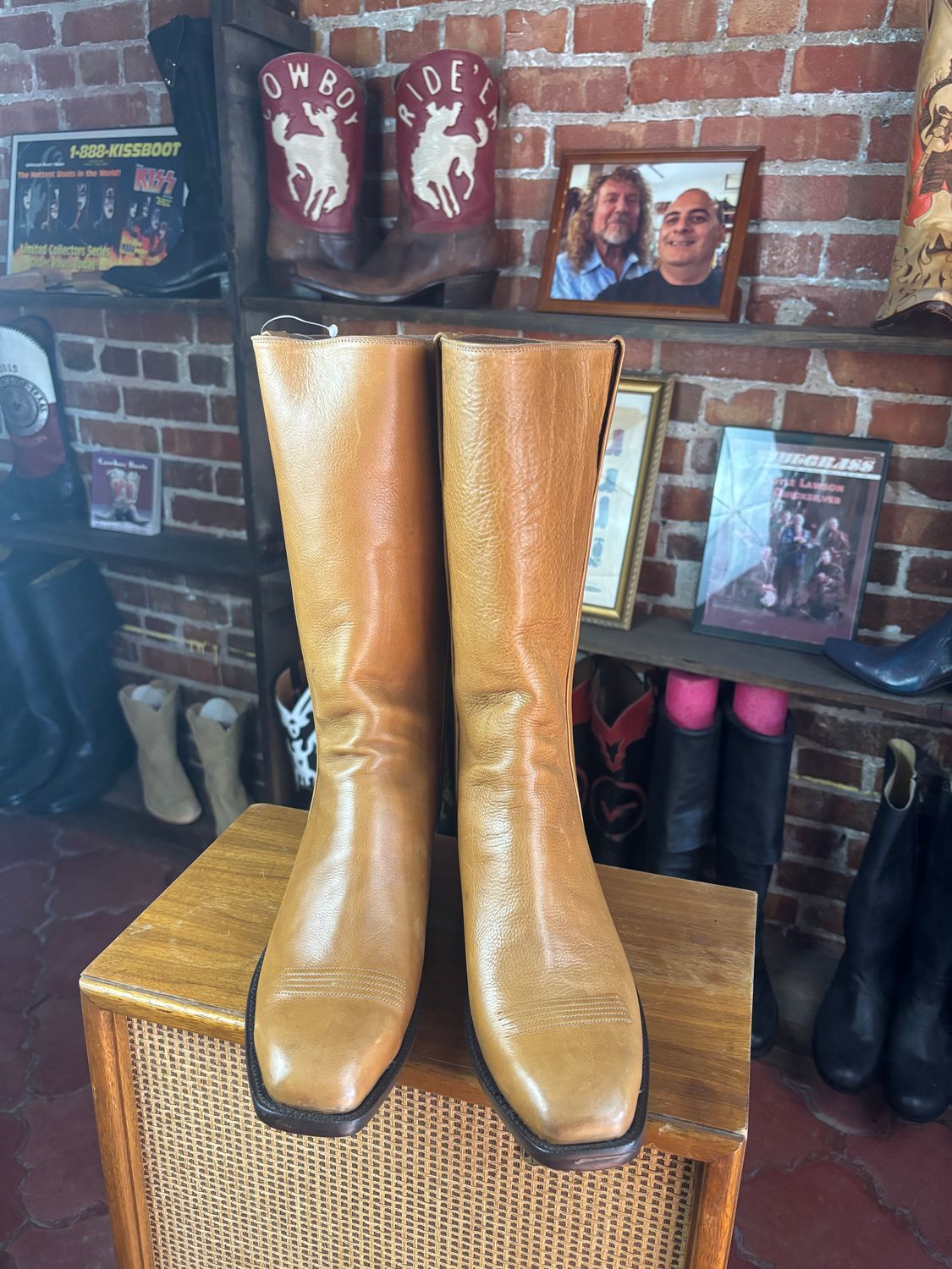 Tall Tan Pipe 10 D Men's Boots (Closeout)