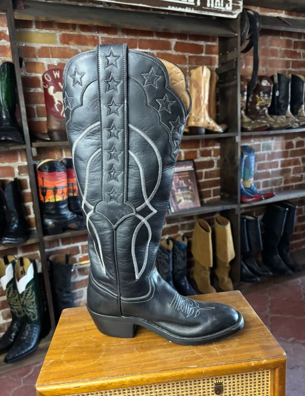 Zig Zag Black Cowhide 9 B Ladies 17"Tall (closeout)