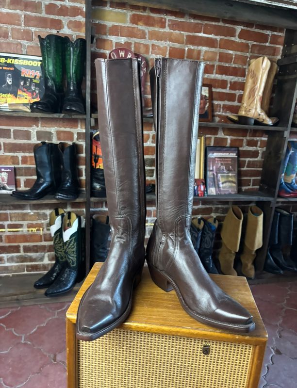 Tall Brown 8D W Ladies Boots (Closeout)