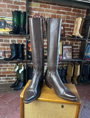 Tall Brown 8D W Ladies Boots (Closeout)