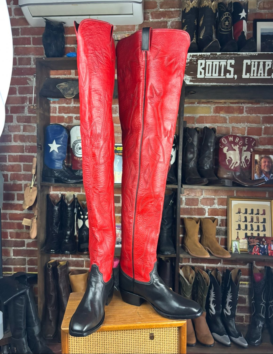 Red And Black Over The Knee Boots Size 10.5 D Men&#39;s 33&quot;Tall Calf 22.5 (CLOSEOUT SALE )