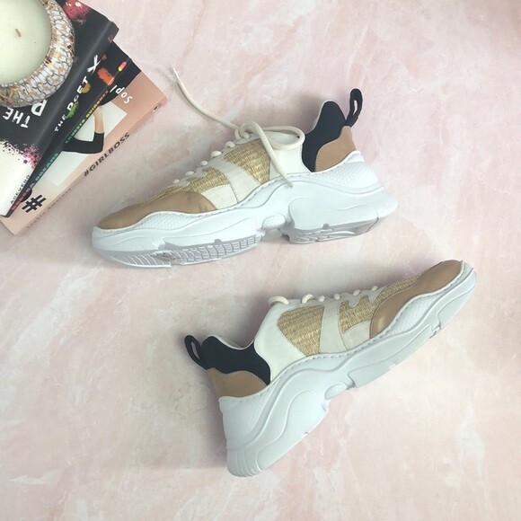 Schutz Womens Jackye Chunky Low Top Dad Sneakers
