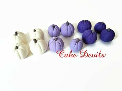 Fall Wedding Pumpkin Cake Decorations, Fondant Pumpkins, Autumn Wedding, Edible pumpkins, colored pumpkins, elegant pumpkins