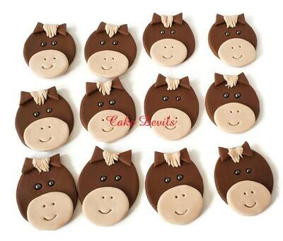 Fondant Horse Cupcake Toppers, Handmade Edible horses, Horse Cupcake Decorations, Fondant Animal Cupcake Toppers