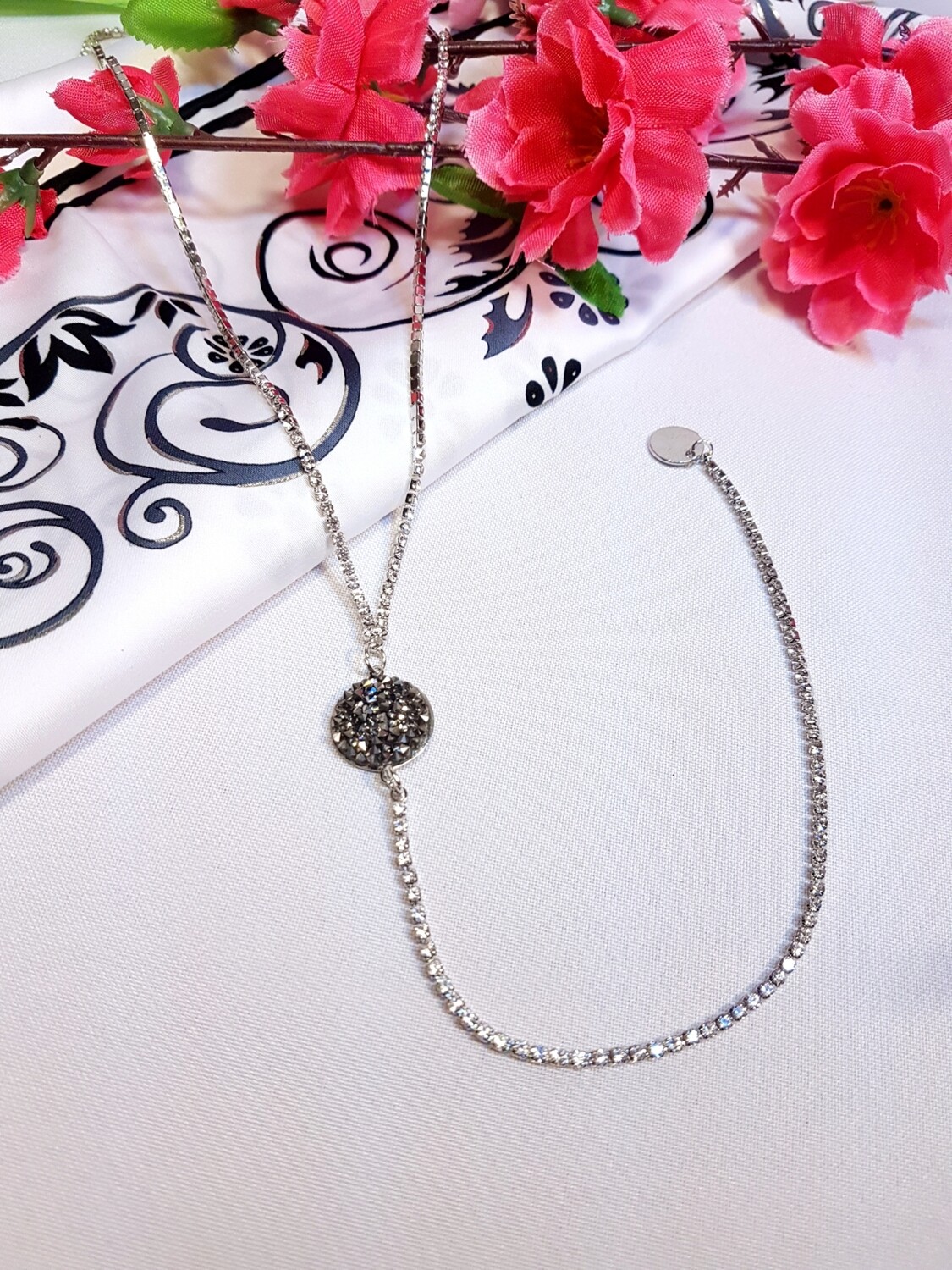 Elegant Necklace